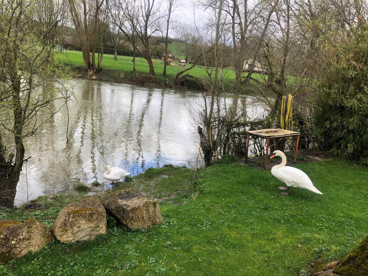Tiny House Detente Nature La Maison Du Pecheur Pulligny Экстерьер фото